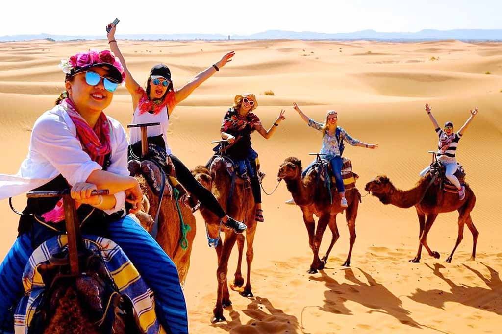 5-day camel trekking Morocco – Erg Chigaga dunes at sunset, M’Hamid Sahara tour